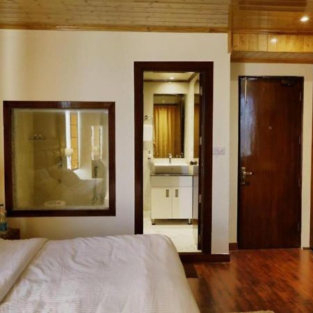 The Alpine Retreat Hotel Shimla Buitenkant foto
