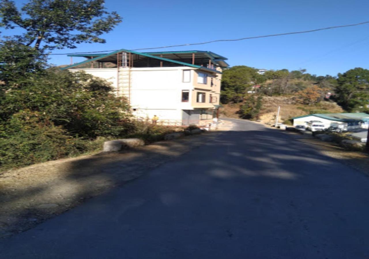 The Alpine Retreat Hotel Shimla Buitenkant foto