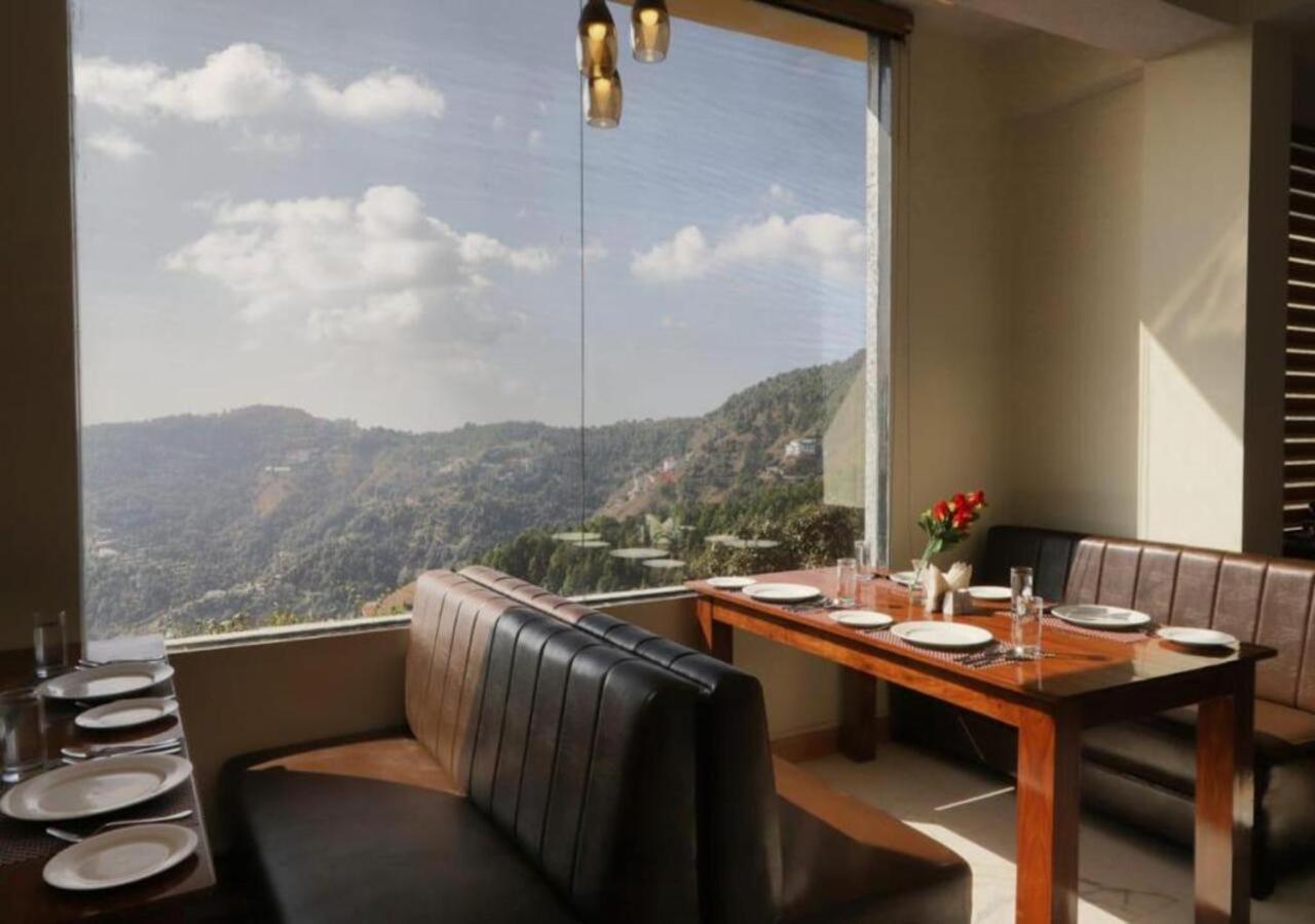 The Alpine Retreat Hotel Shimla Buitenkant foto