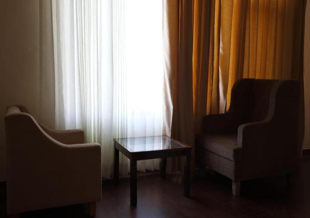 The Alpine Retreat Hotel Shimla Buitenkant foto